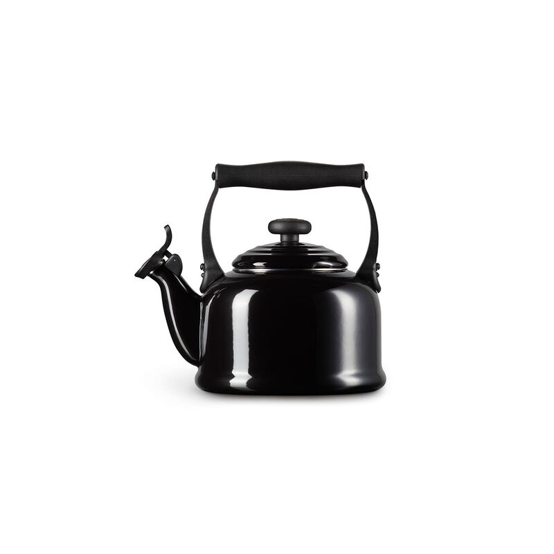 Le Creuset Traditional Kettle 2.1L image number 3